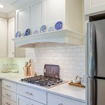 White Farmhouse Range Hood Detail